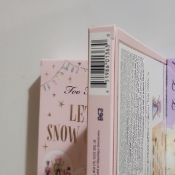 TOO FACED Merry Merry Makeup Palette - Picture 8 of 8